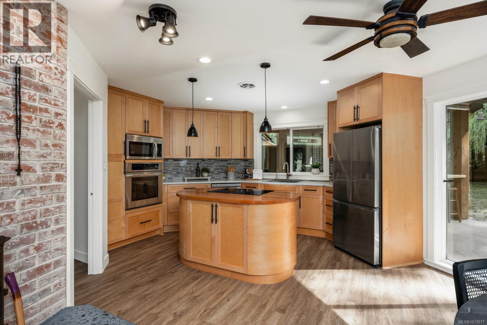  2656 Moncur Road, Shawnigan Lake