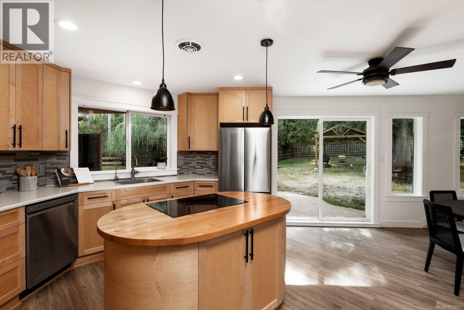  2656 Moncur Road, Shawnigan Lake