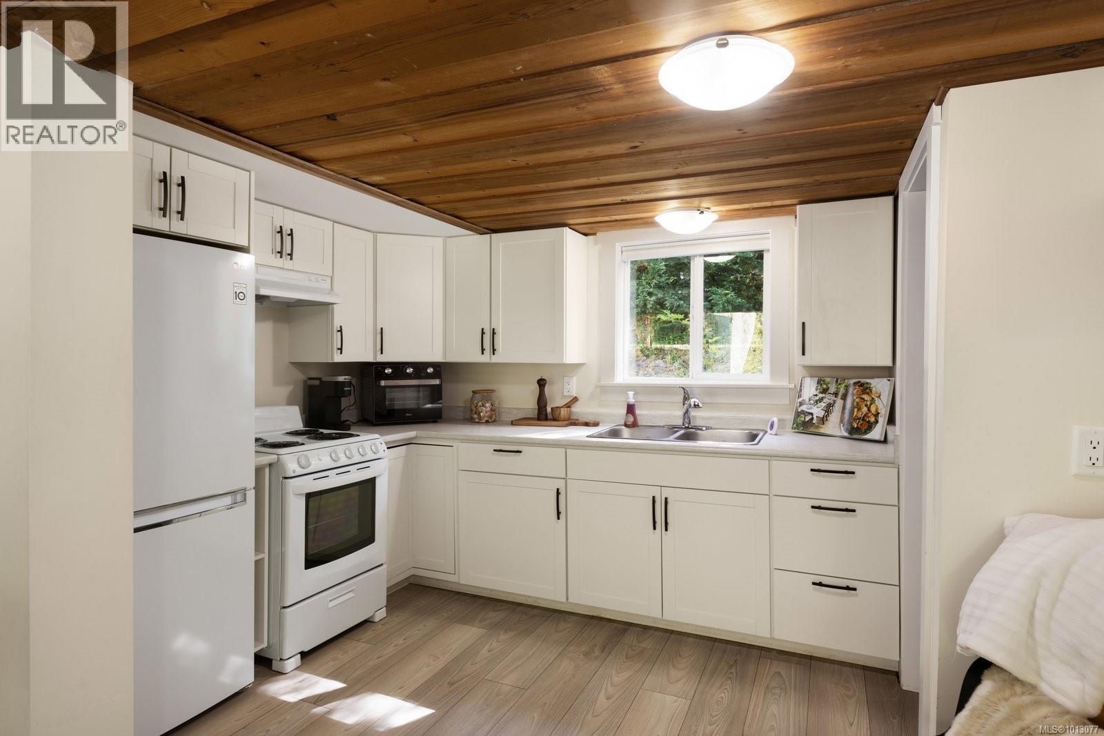  2656 Moncur Road, Shawnigan Lake