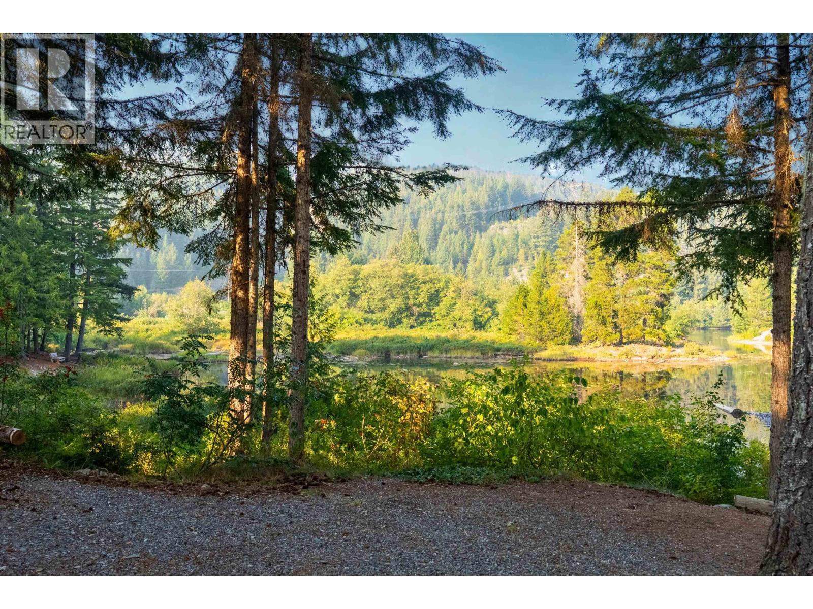 F105 1400 ALTA LAKE ROAD, Whistler