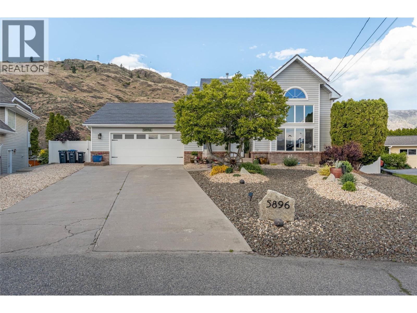 5896 FAIRVIEW Place, Oliver
