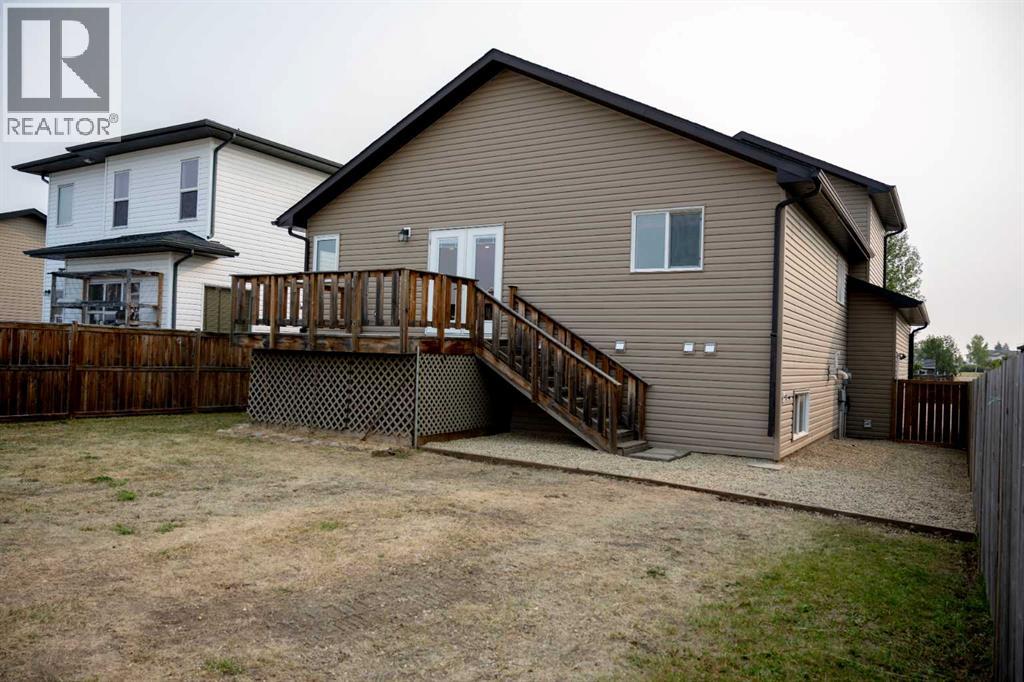 38 Woodbine Avenue Northwest, Blackfalds