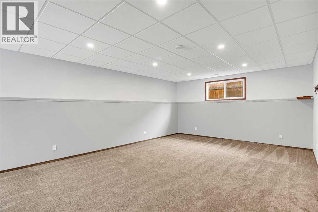 38 Woodbine Avenue Northwest, Blackfalds