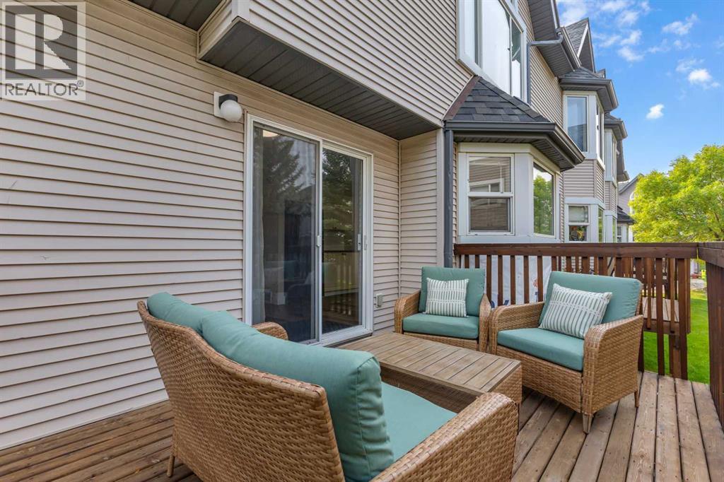 Single Family House for Sale in  Sandarac Way NW Sandstone Valley Calgary 