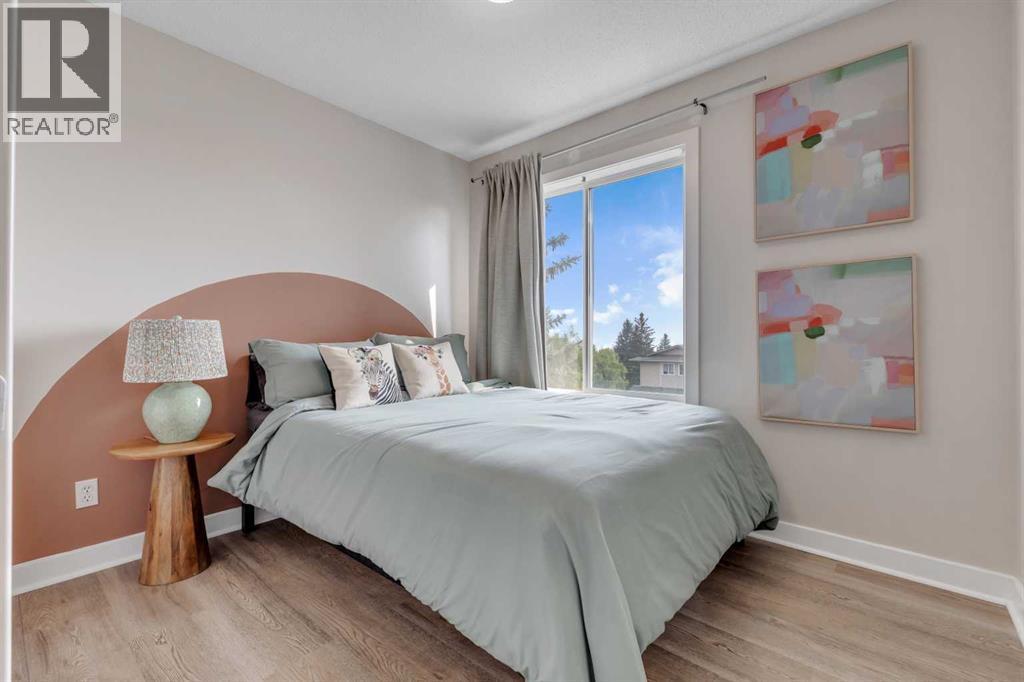 Single Family House for Sale in  Sandarac Way NW Sandstone Valley Calgary 