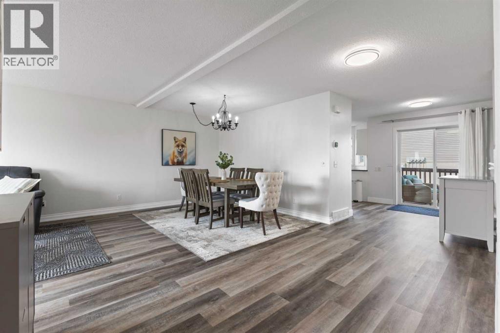Single Family House for Sale in  Sandarac Way NW Sandstone Valley Calgary 