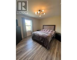 15 Adam Pardy Drive thumbnail 25