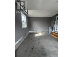 15 Adam Pardy Drive thumbnail 32