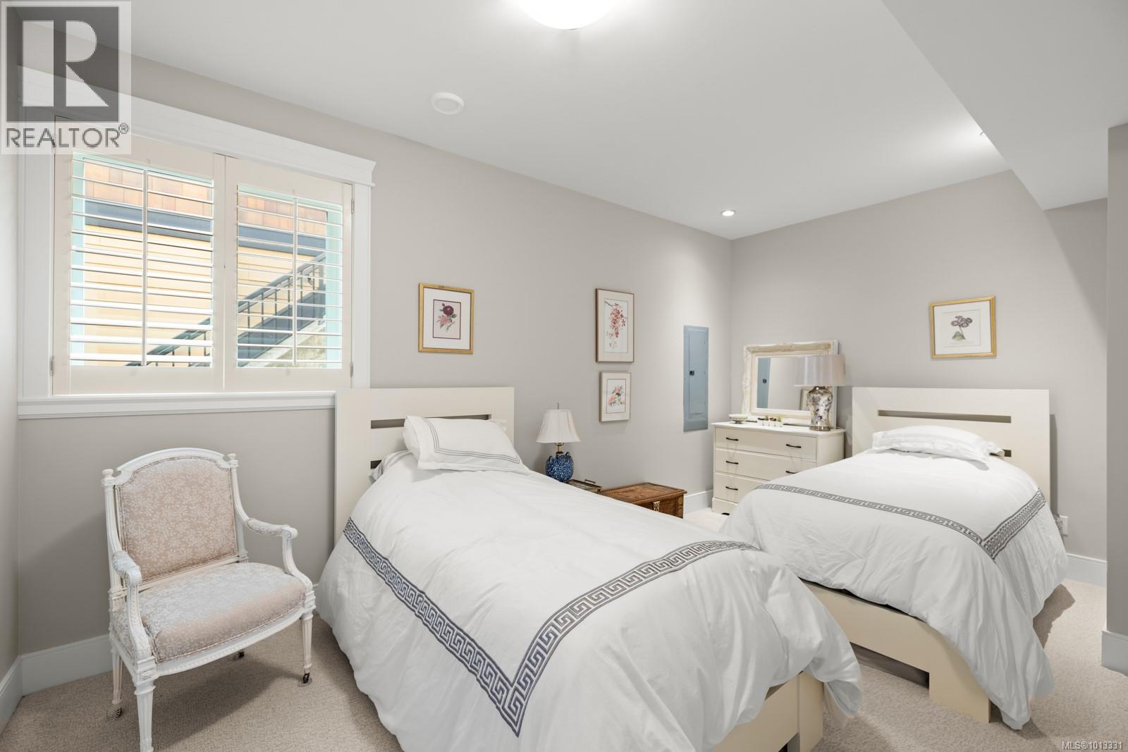 2027 Hedgestone Lane, Langford