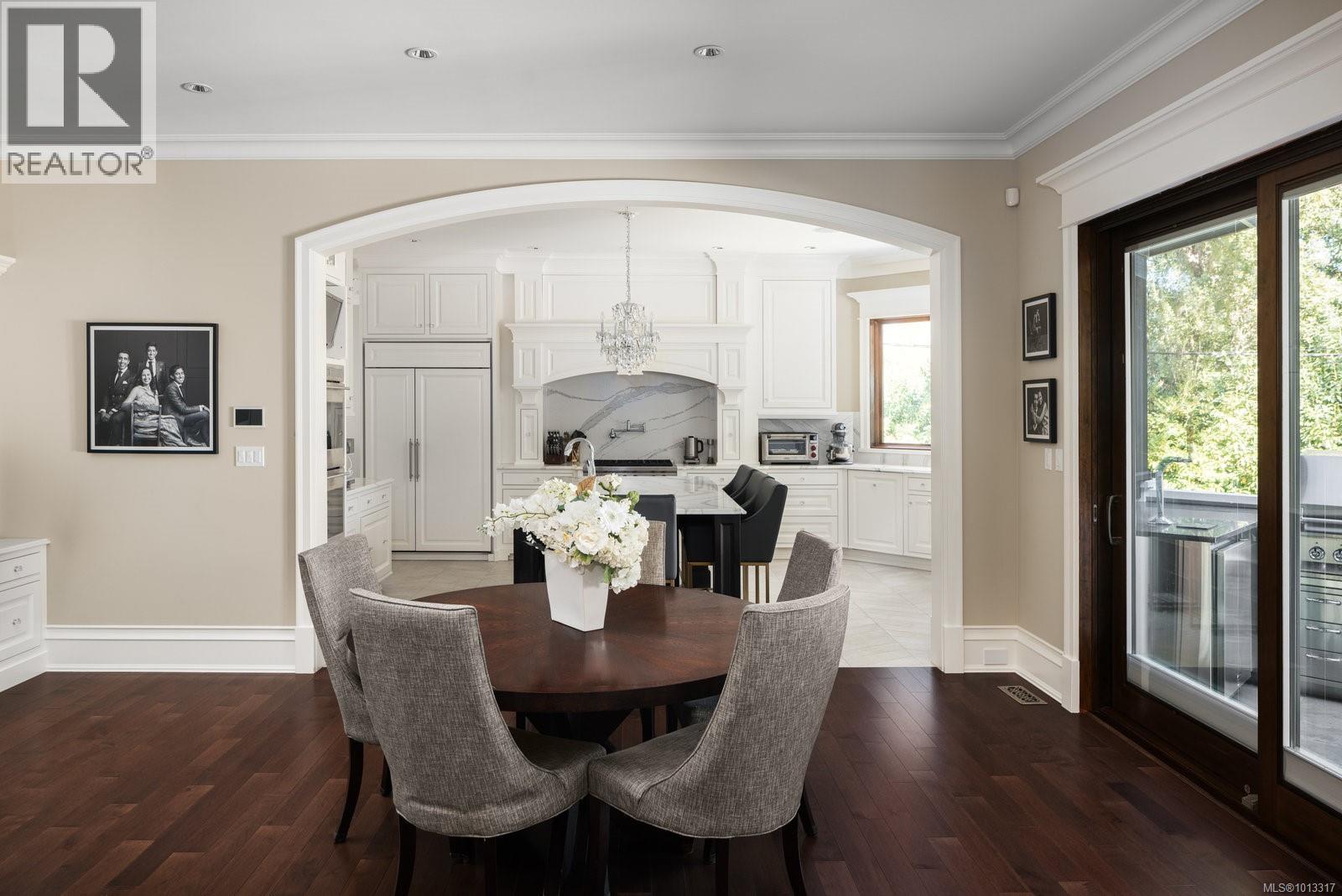  3375 Ripon Road, Oak Bay