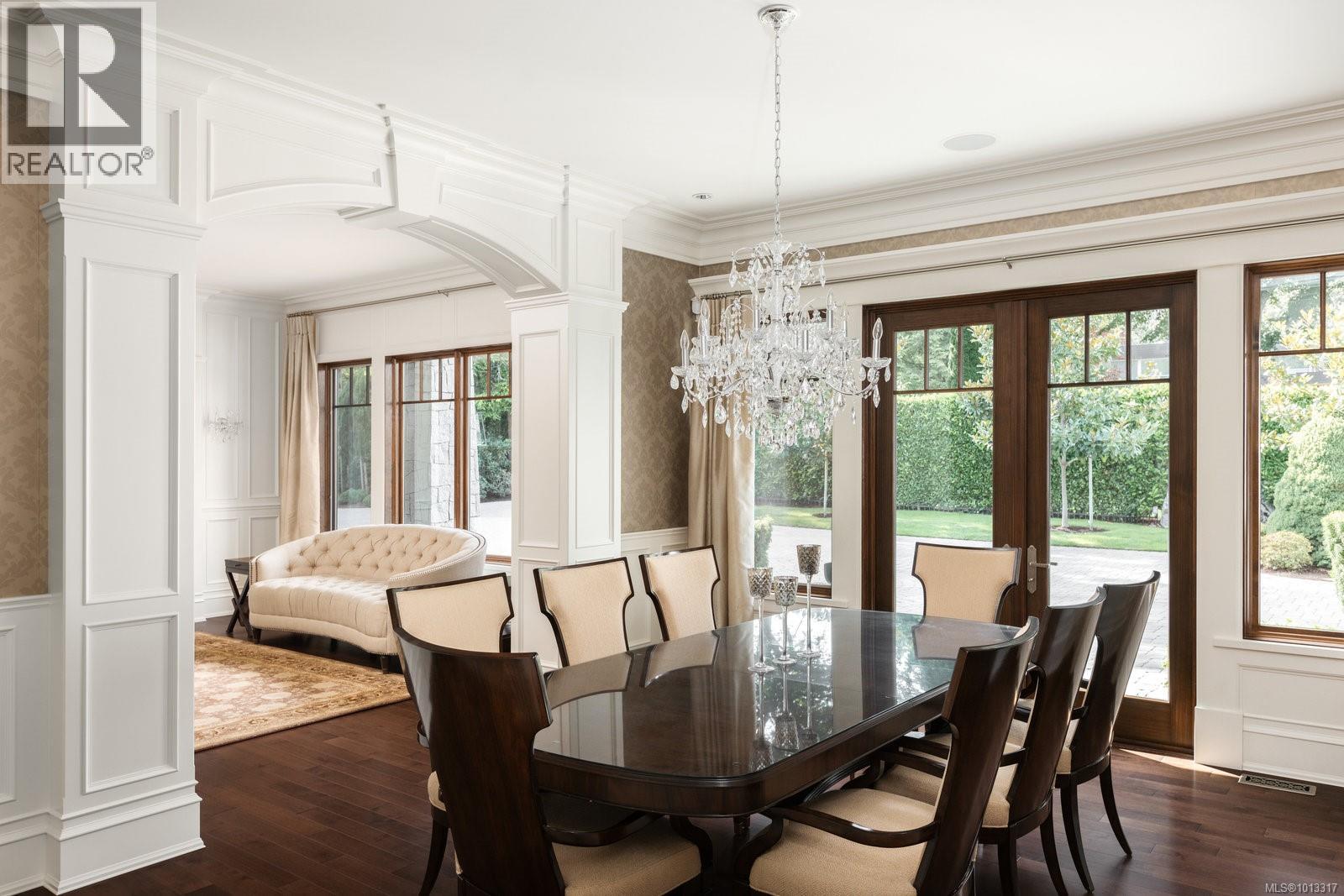  3375 Ripon Road, Oak Bay