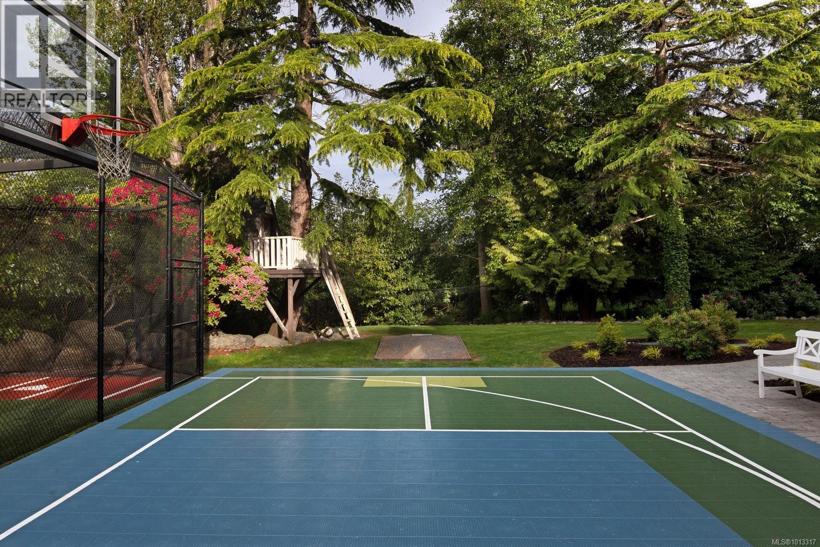  3375 Ripon Road, Oak Bay