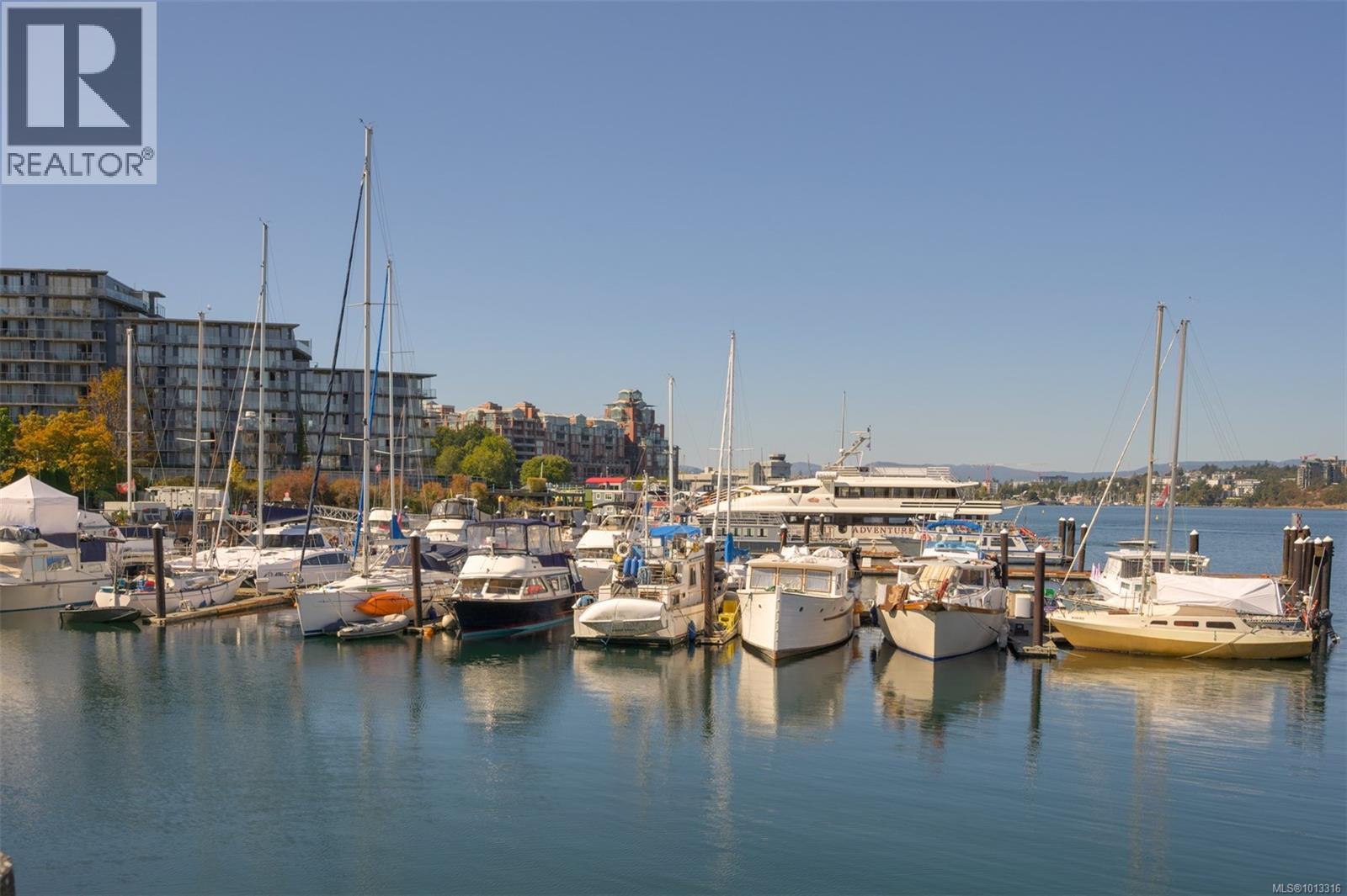 201 640 Montreal Street, Victoria