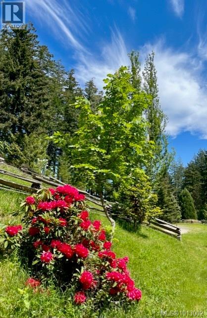 8035 Tugwell Rd, Sooke