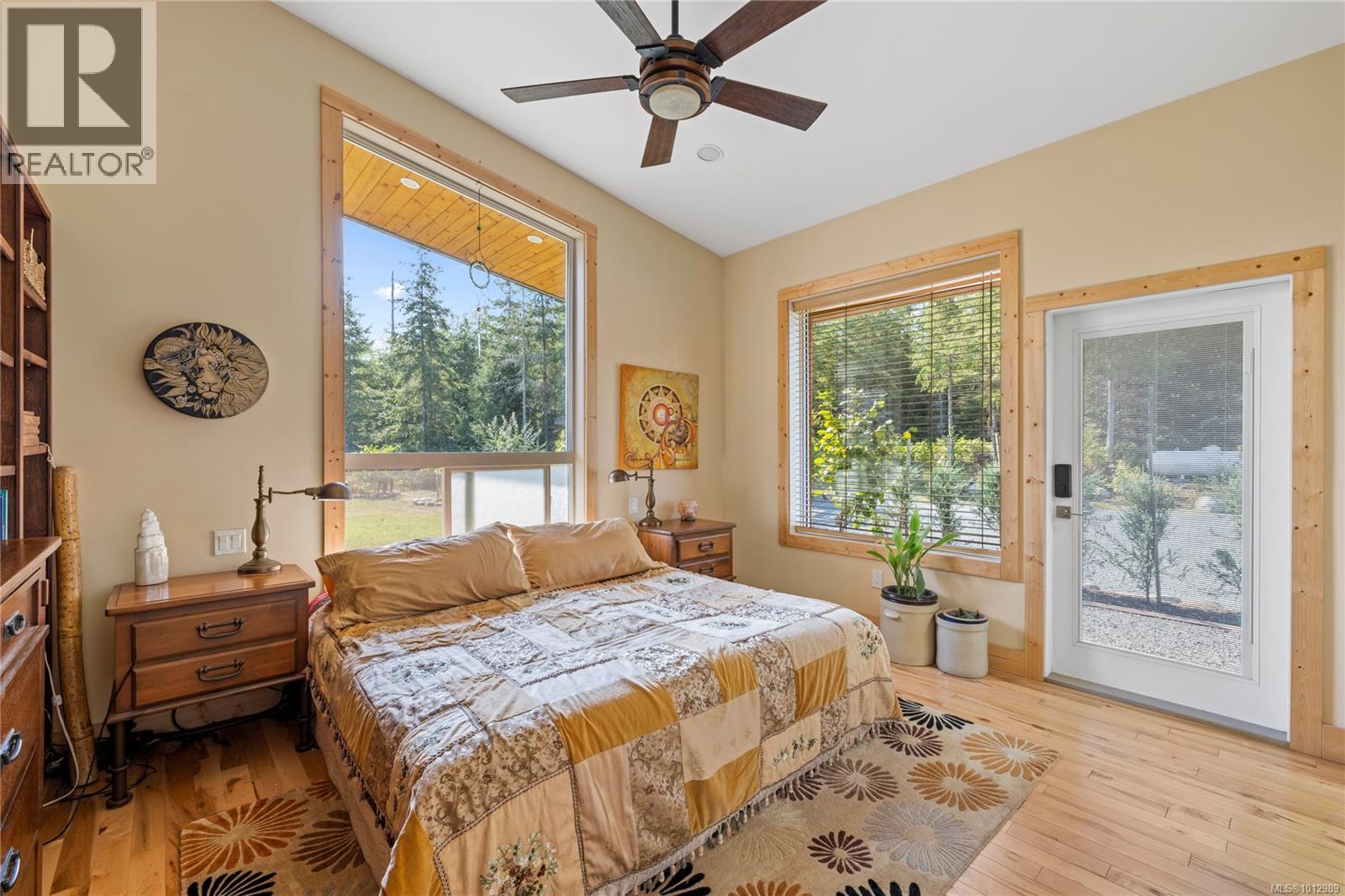 440 Gilbert Rd, Qualicum Beach