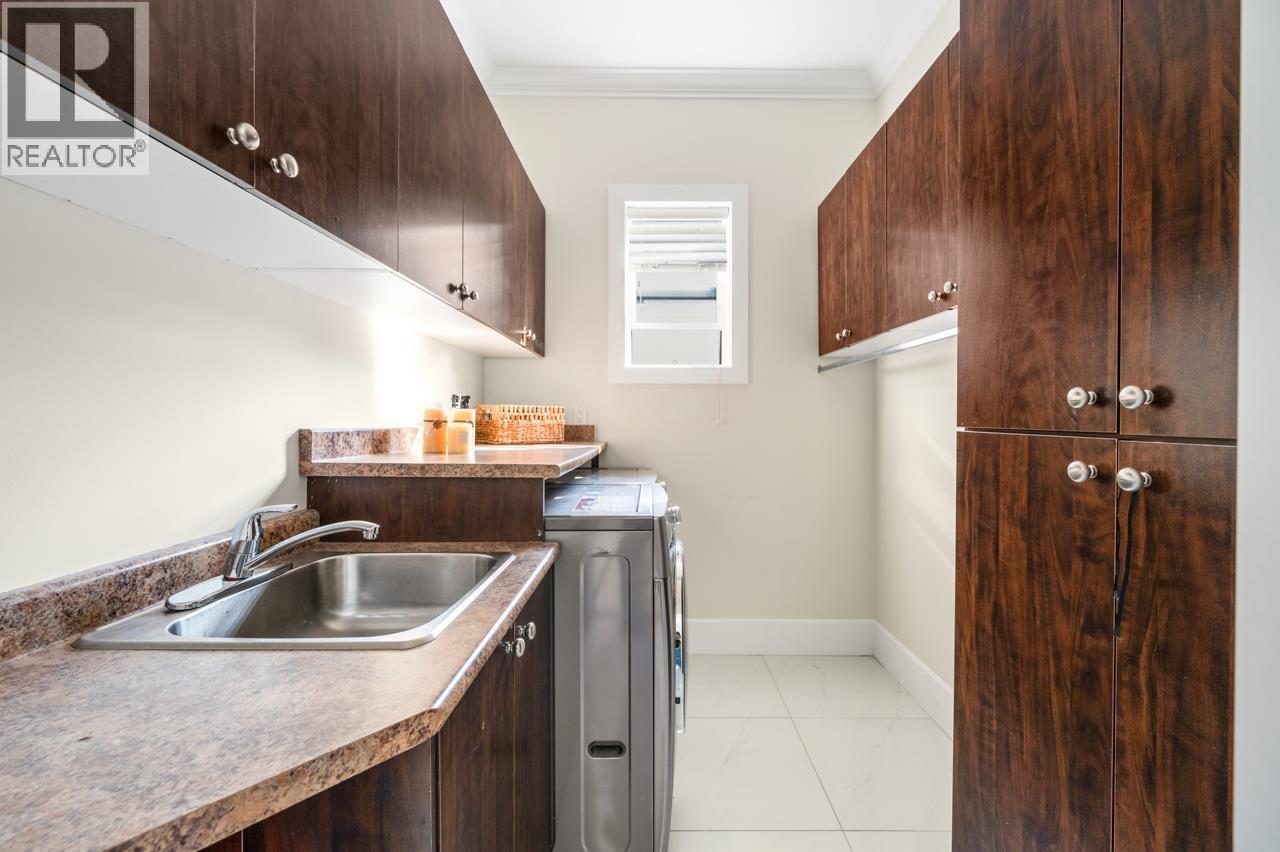 4215 WATLING STREET, Burnaby