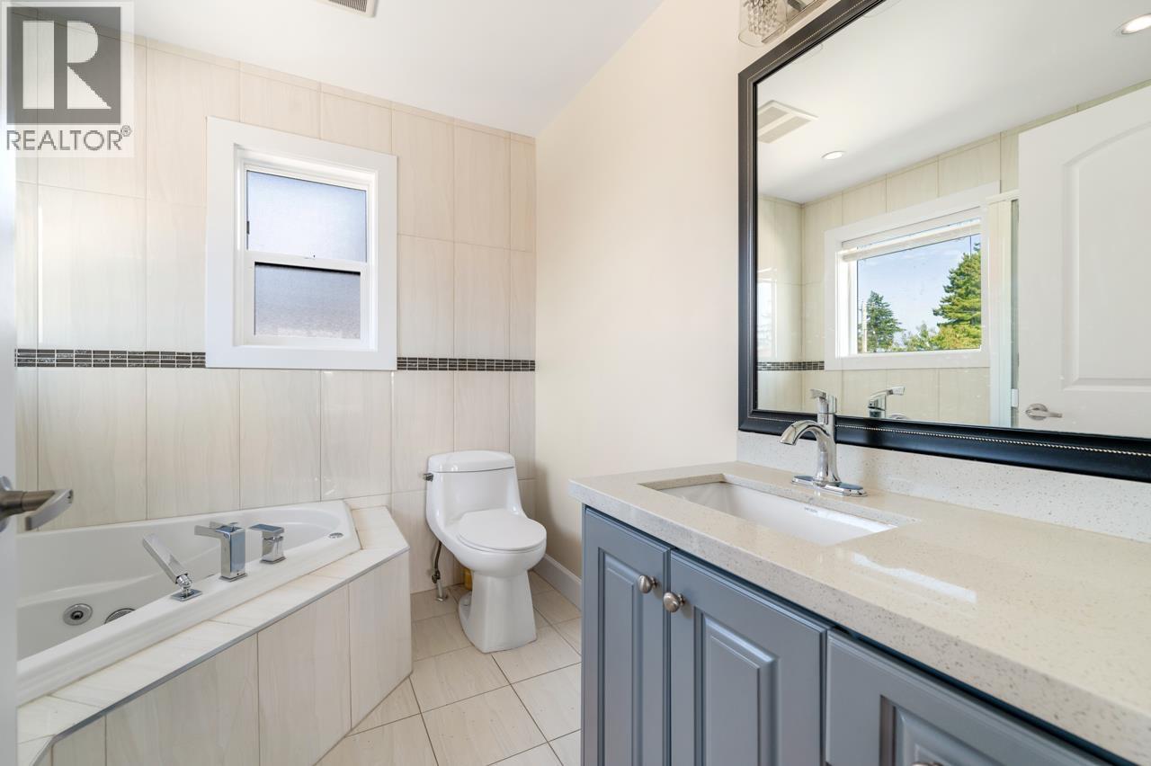 4215 WATLING STREET, Burnaby