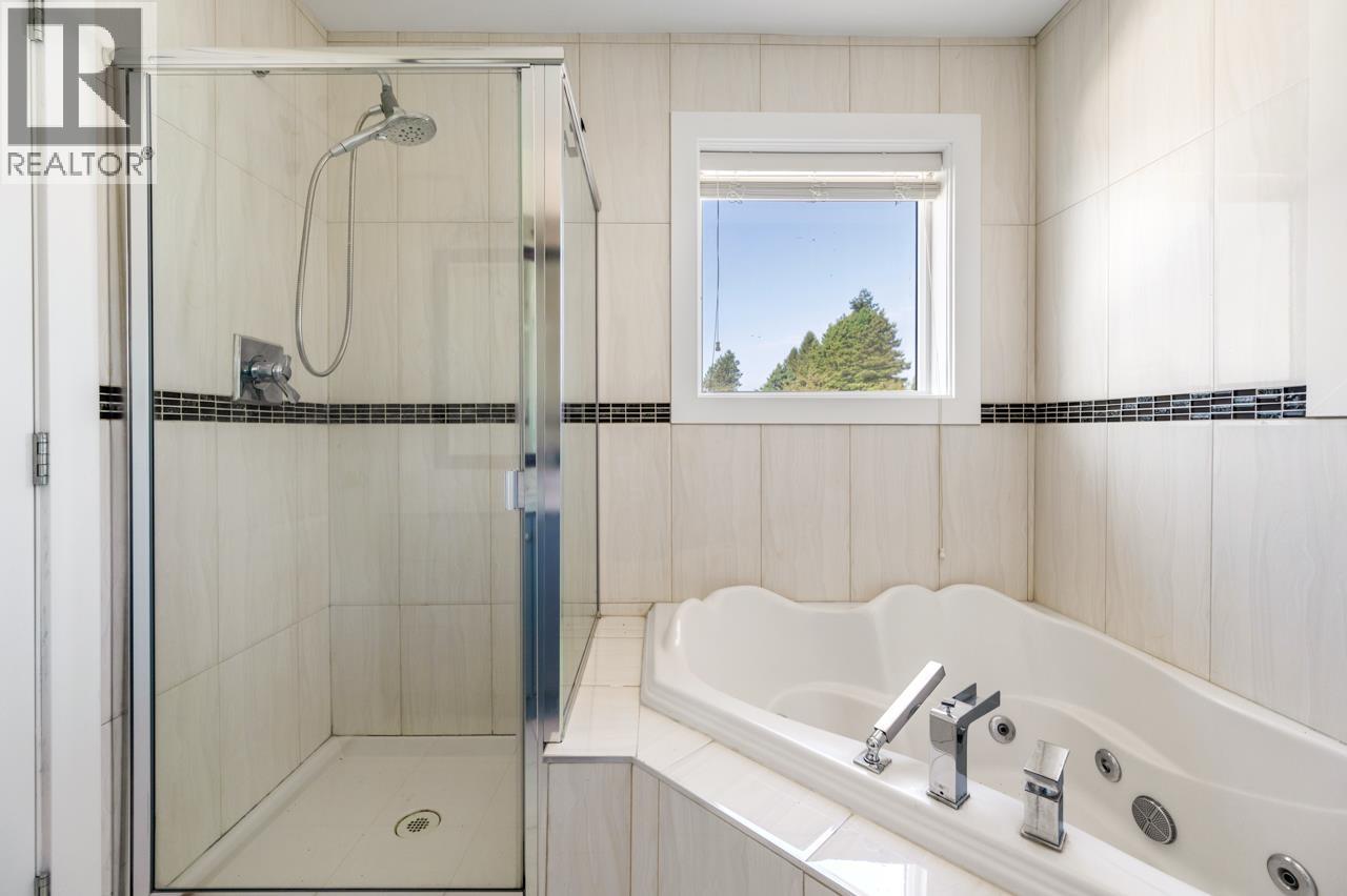 4215 WATLING STREET, Burnaby