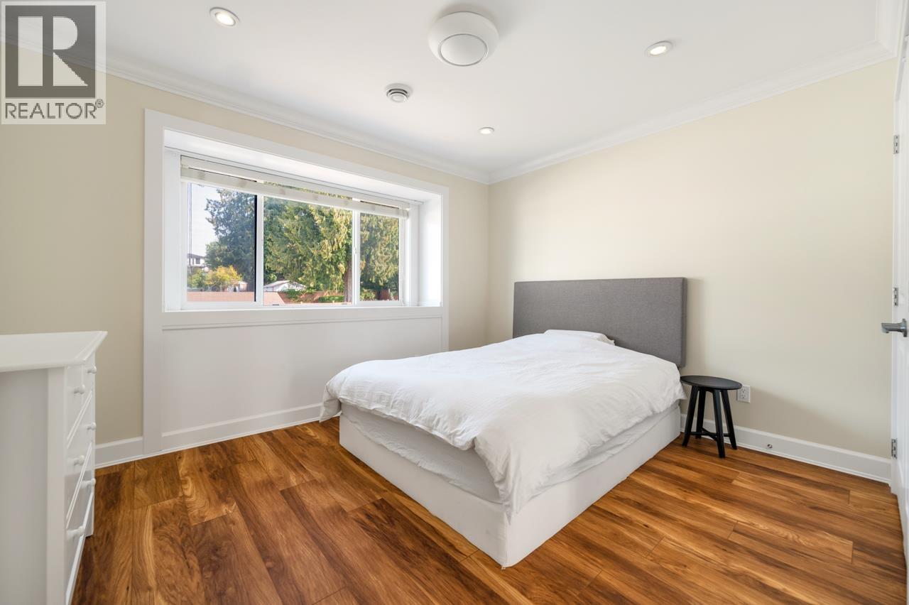 4215 WATLING STREET, Burnaby