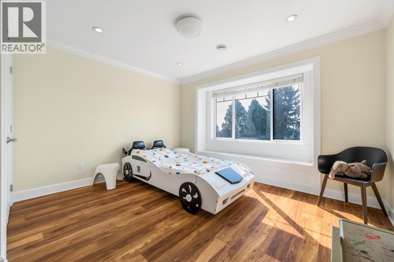 4215 WATLING STREET, Burnaby