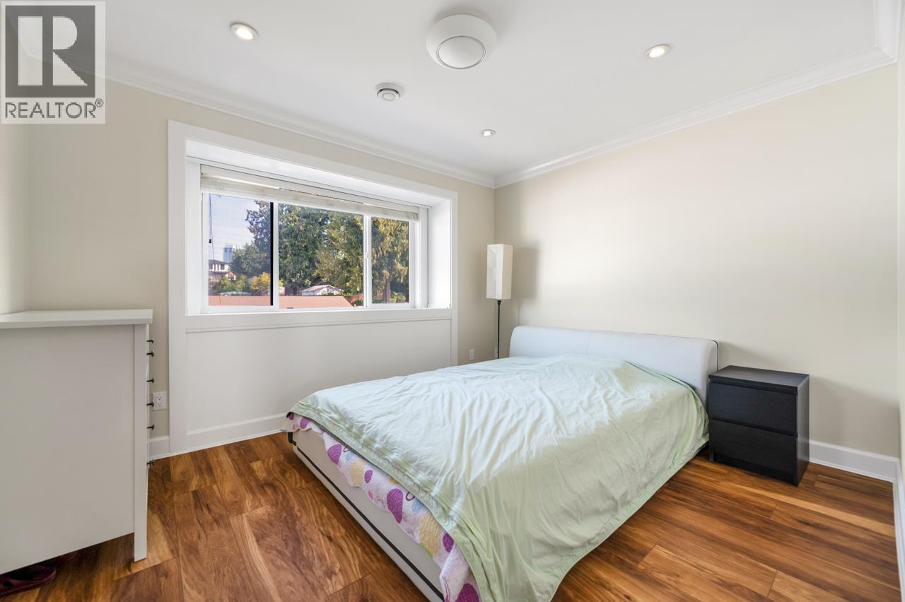 4215 WATLING STREET, Burnaby