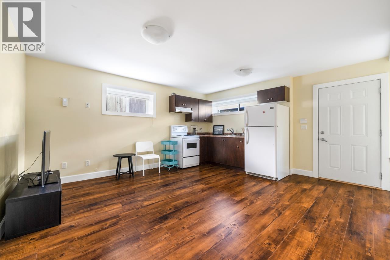 4215 WATLING STREET, Burnaby