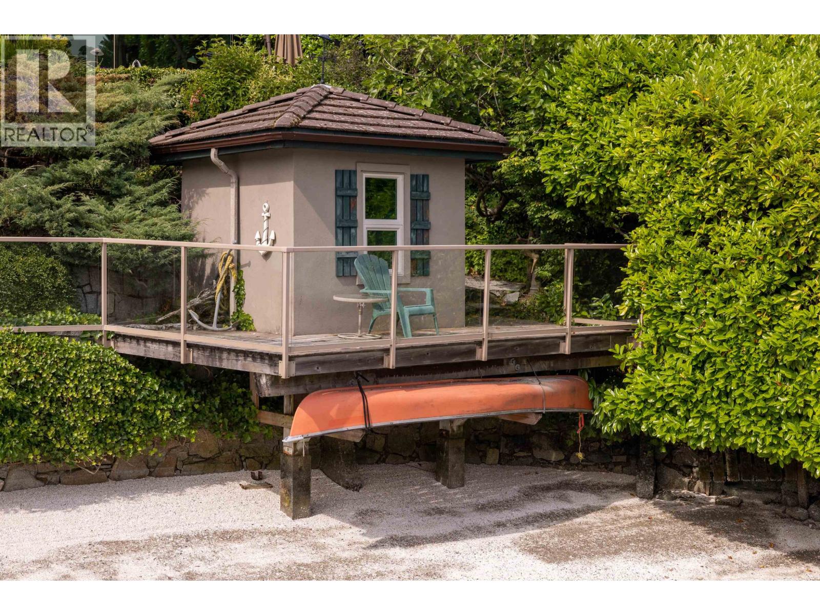 4625 STRATHCONA ROAD, North Vancouver