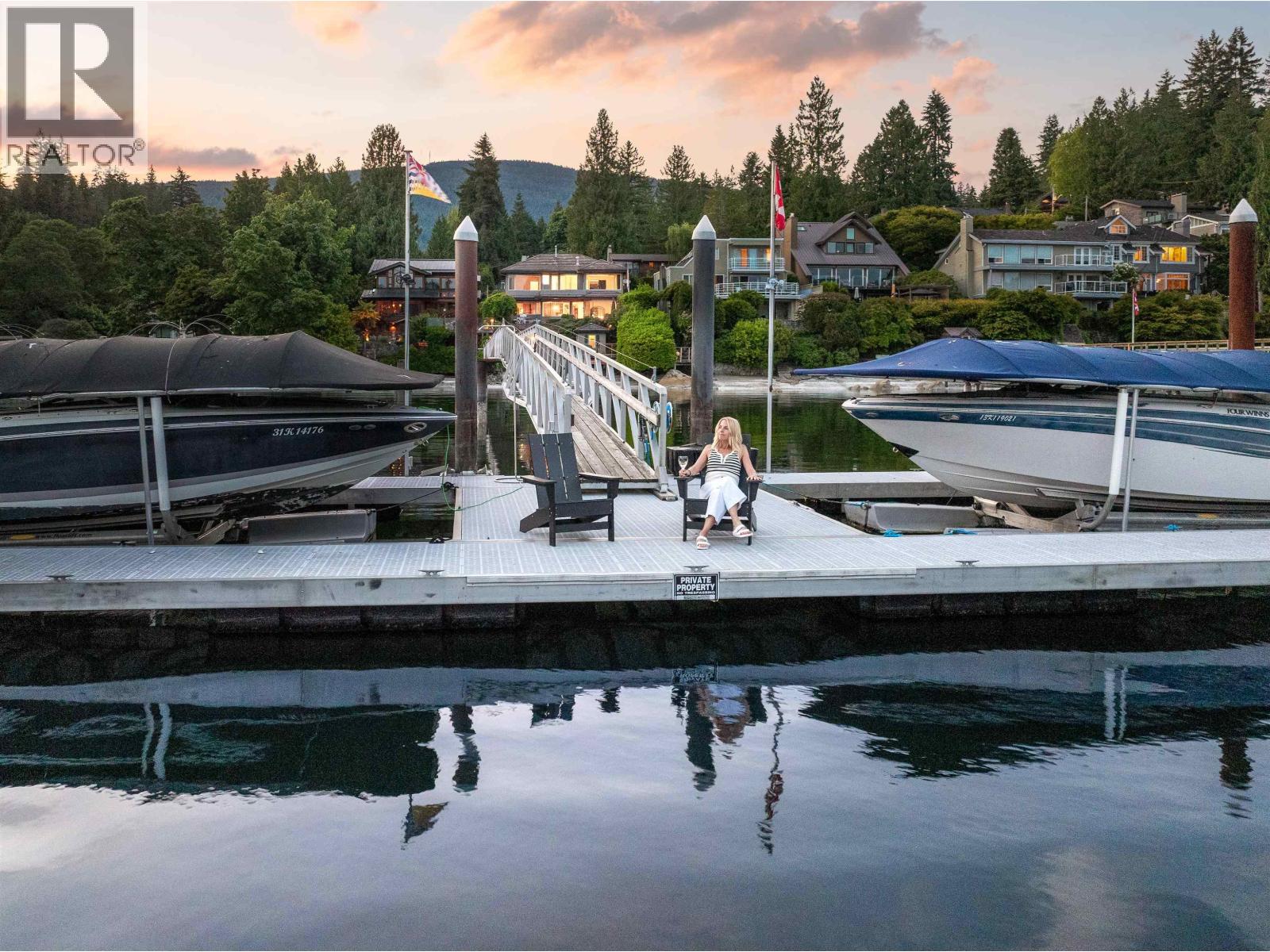 4625 STRATHCONA ROAD, North Vancouver