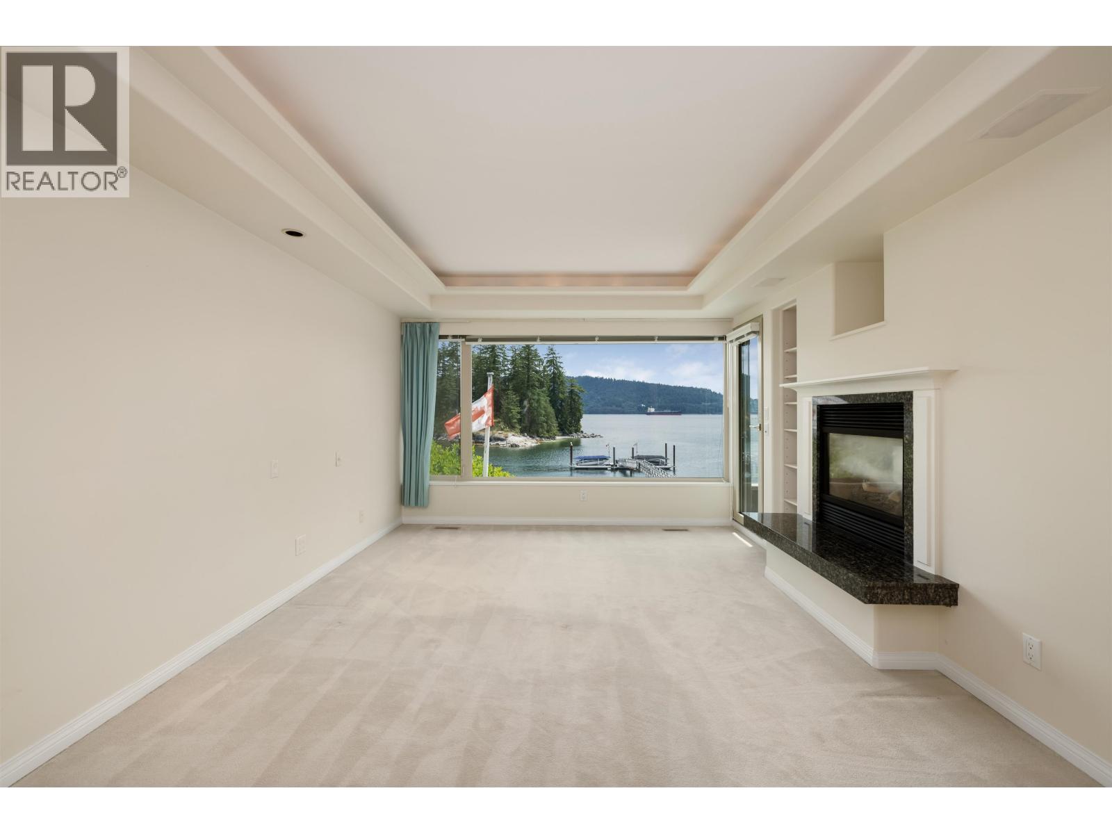 4625 STRATHCONA ROAD, North Vancouver