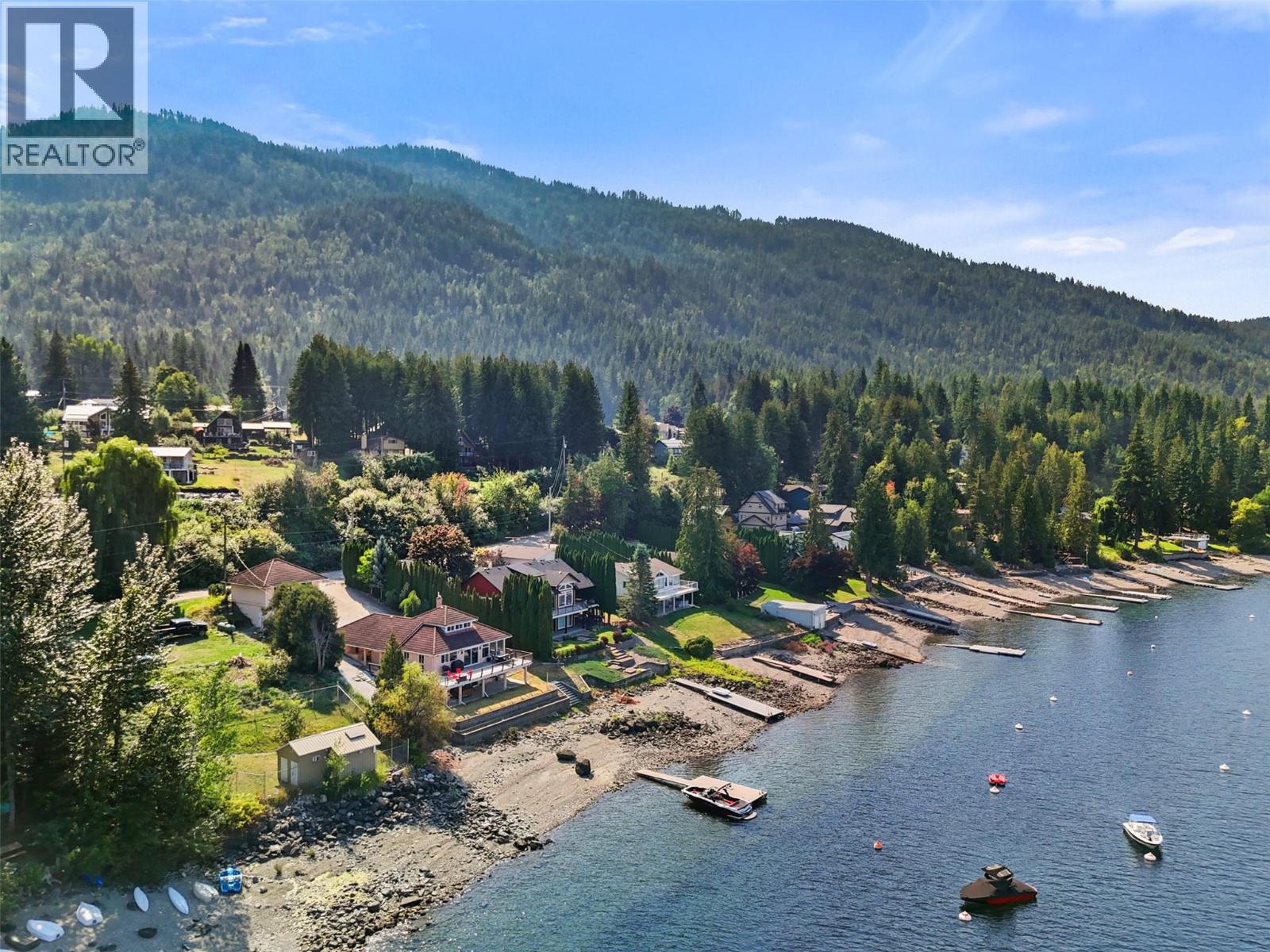 4071 REID Road, Eagle Bay