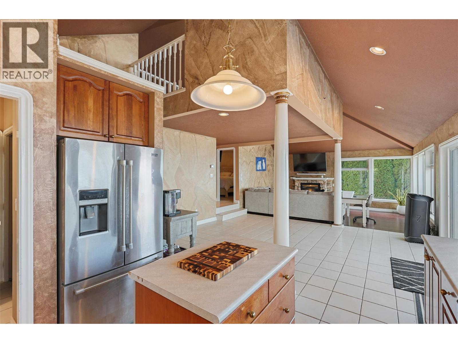 4071 REID Road, Eagle Bay