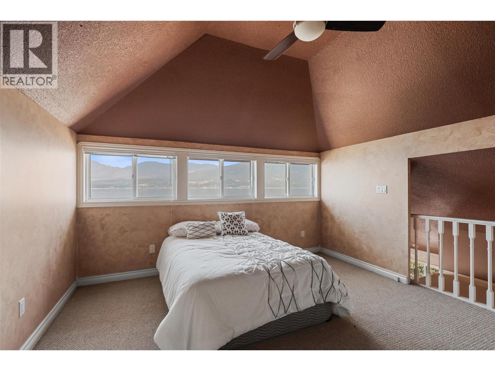 4071 REID Road, Eagle Bay