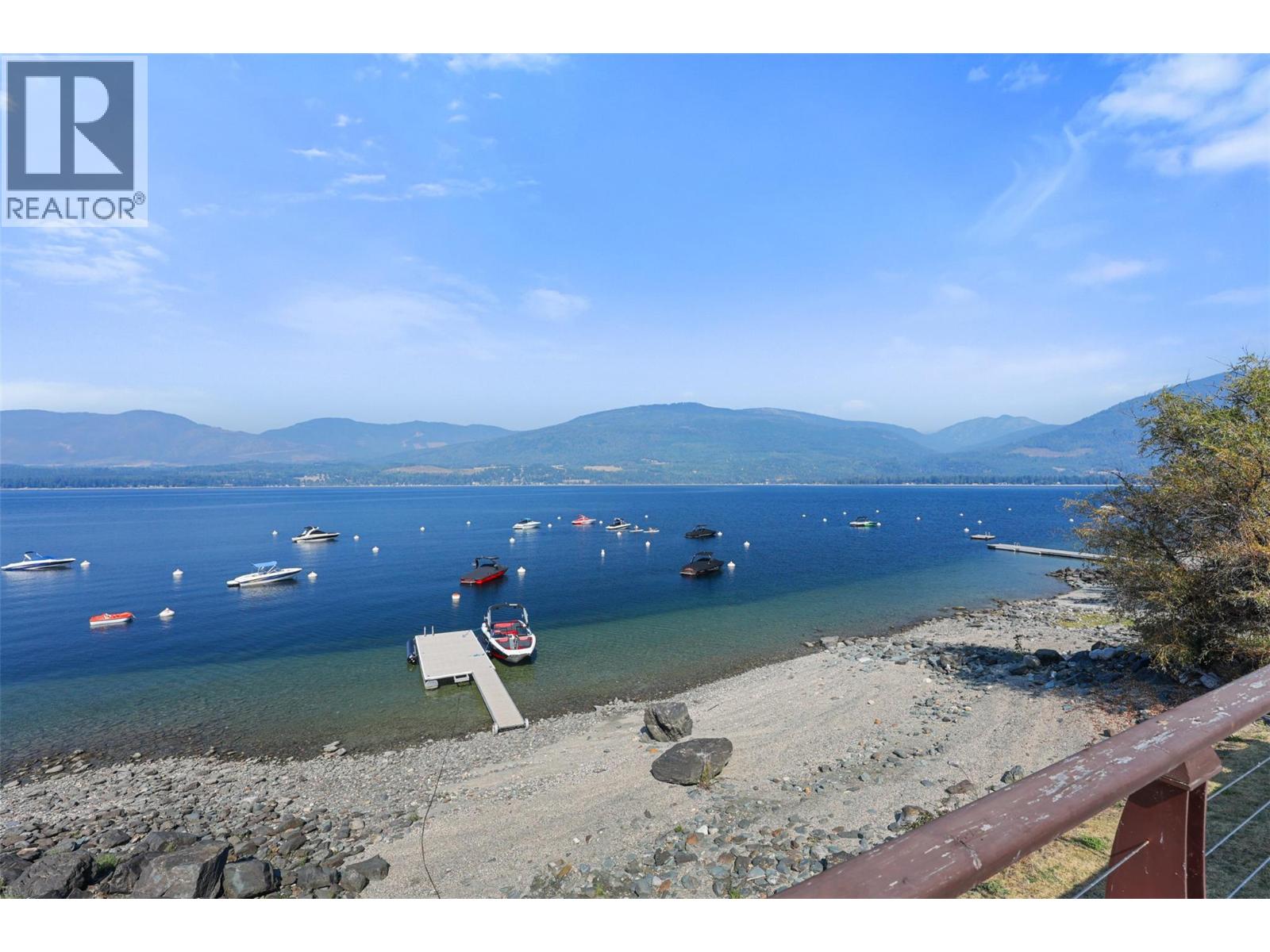 4071 REID Road, Eagle Bay