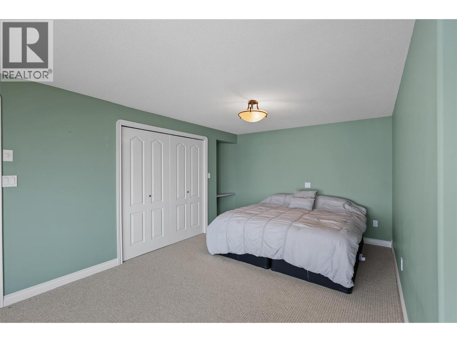 4071 REID Road, Eagle Bay