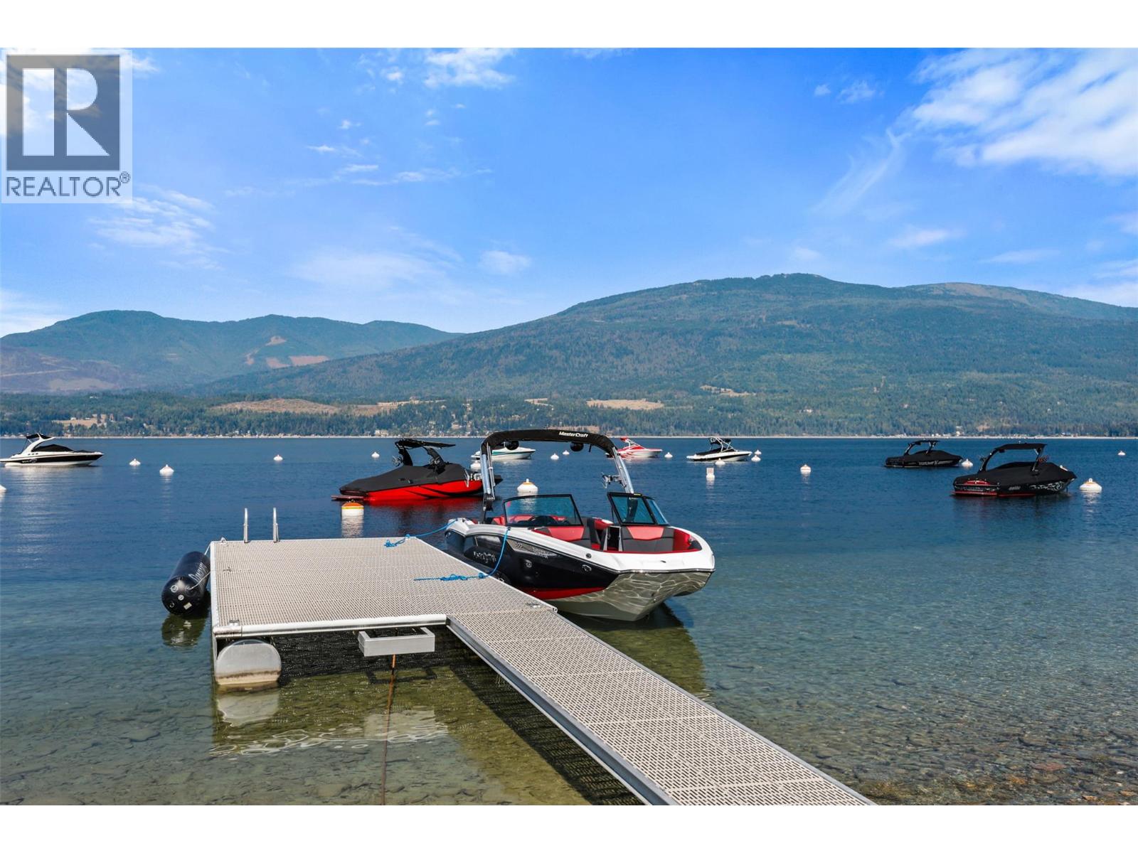 4071 REID Road, Eagle Bay