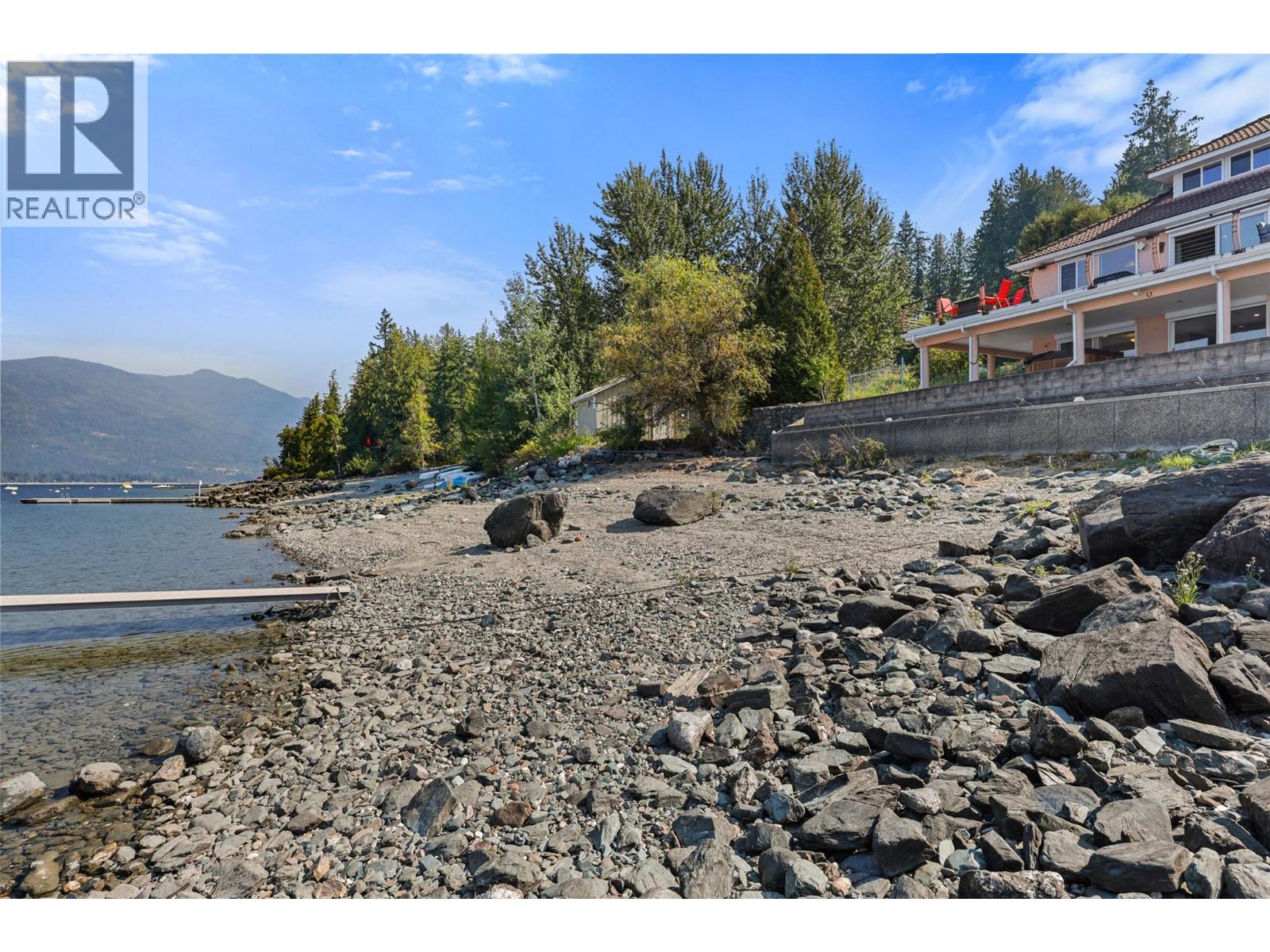 4071 REID Road, Eagle Bay