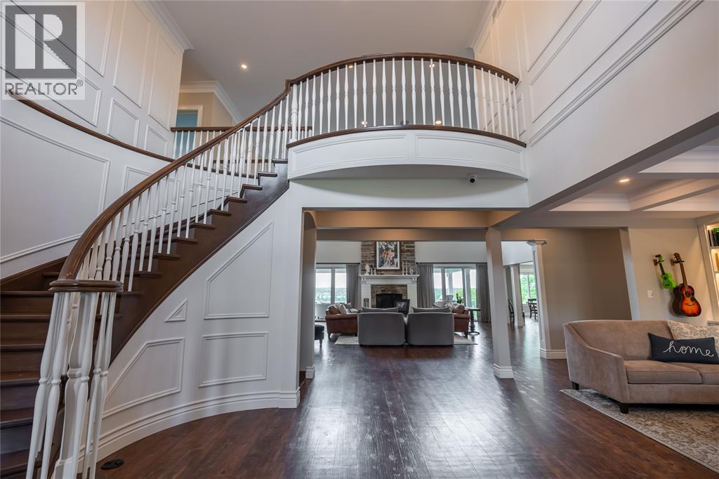 647 ST CLAIR PARKWAY - 11
