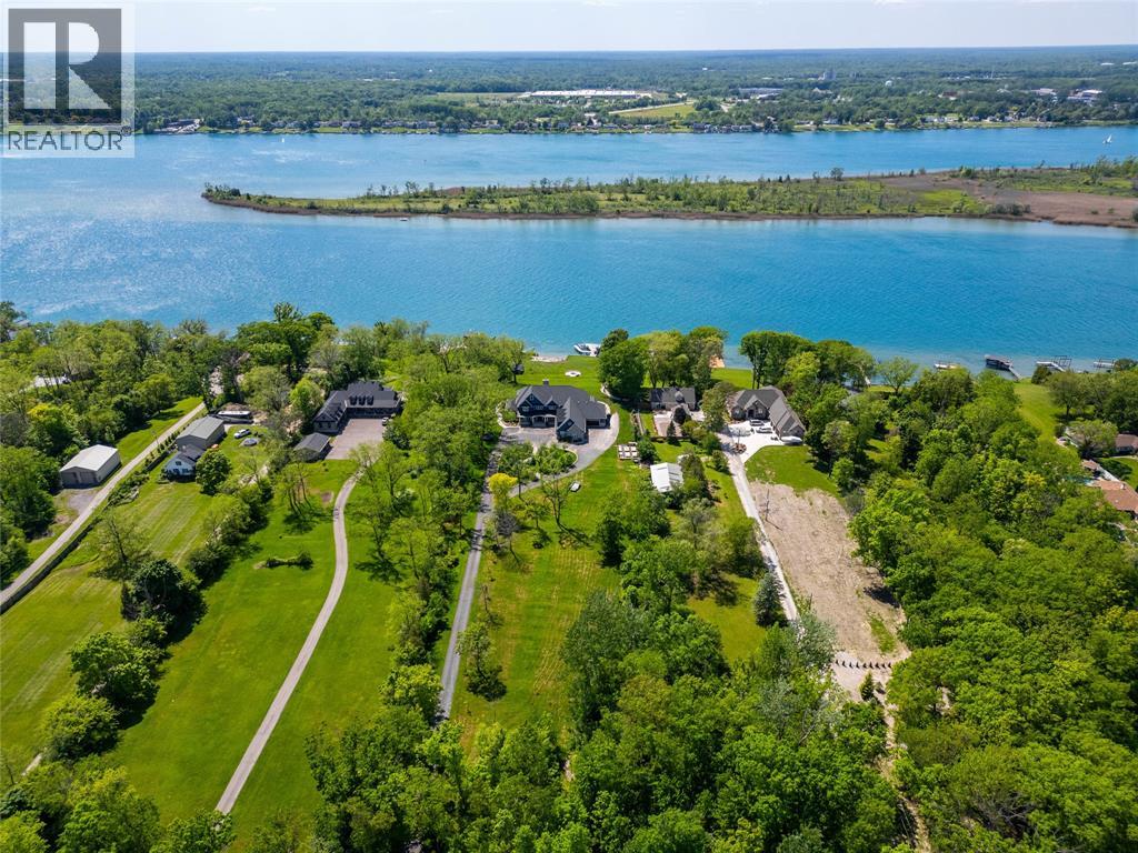647 ST CLAIR PARKWAY - 5
