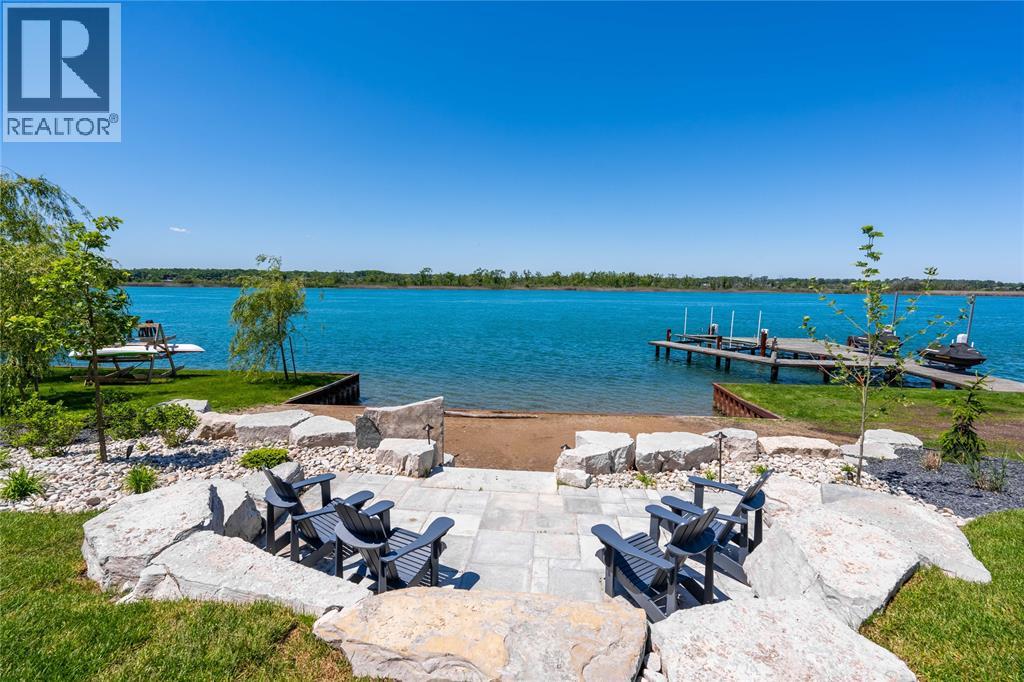 647 ST CLAIR PARKWAY - 9