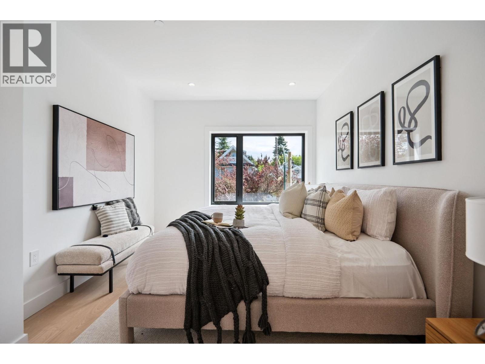 #1 1079 E 14TH AVENUE, Vancouver
