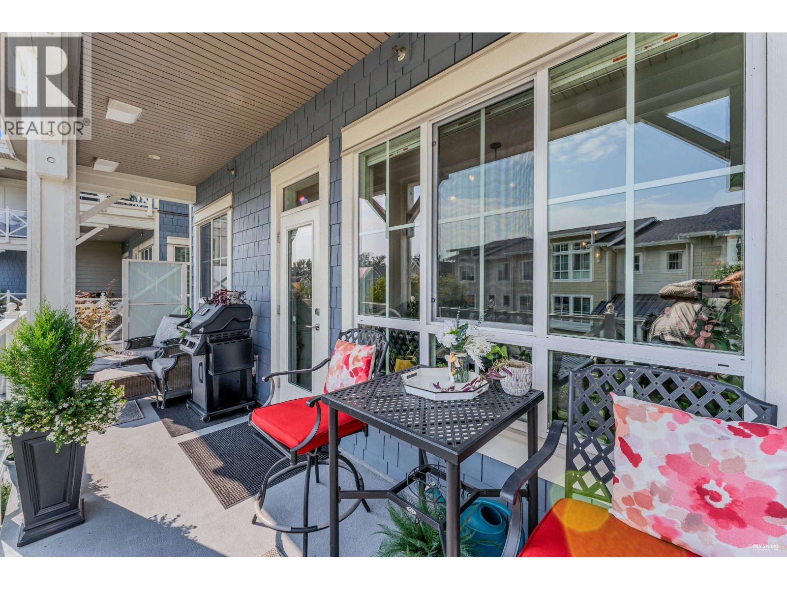 #221-5535 ADMIRAL Way, Delta