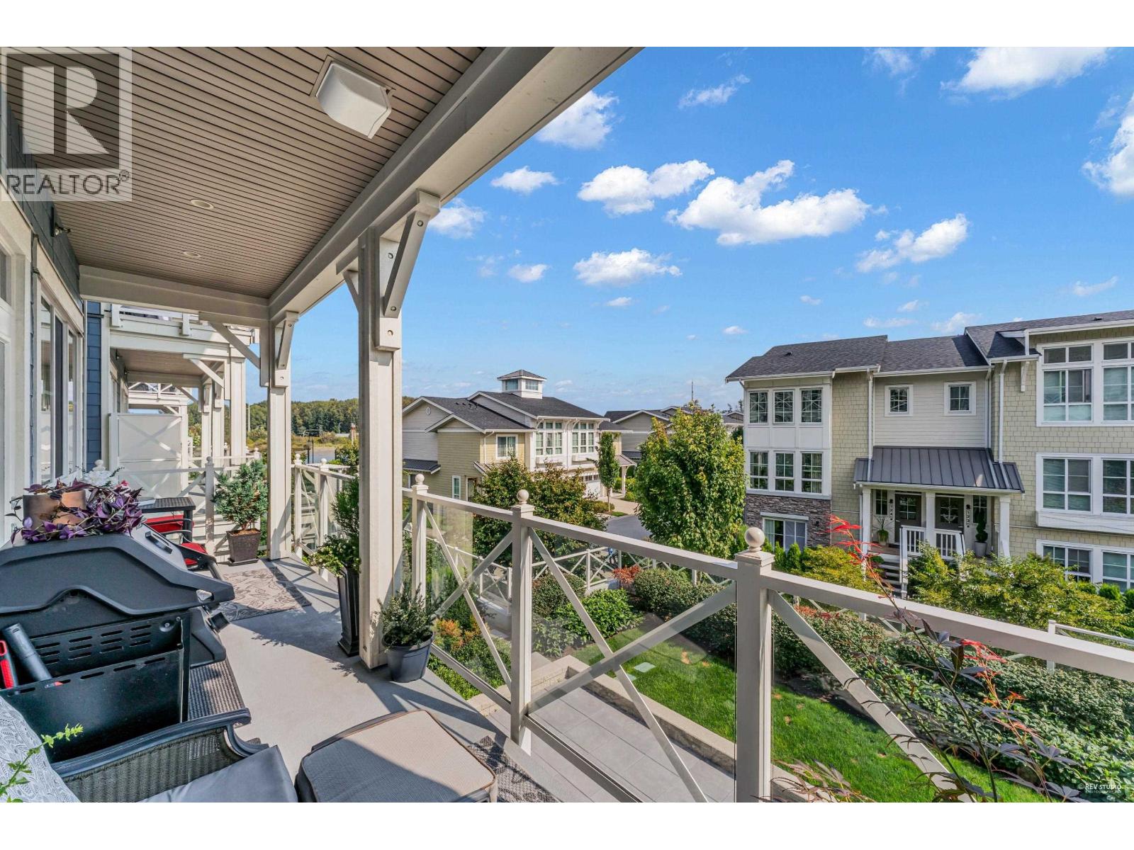 #221-5535 ADMIRAL Way, Delta