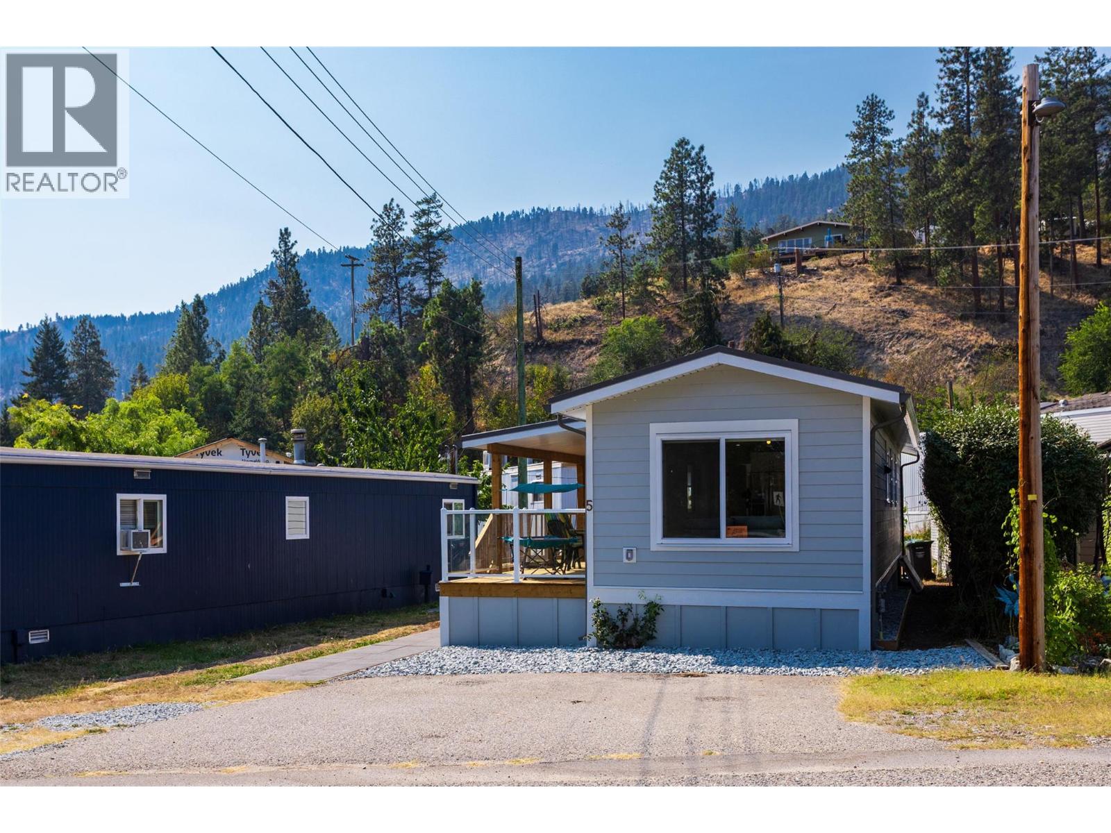 5 6711 Hwy 97 South Highway, Peachland