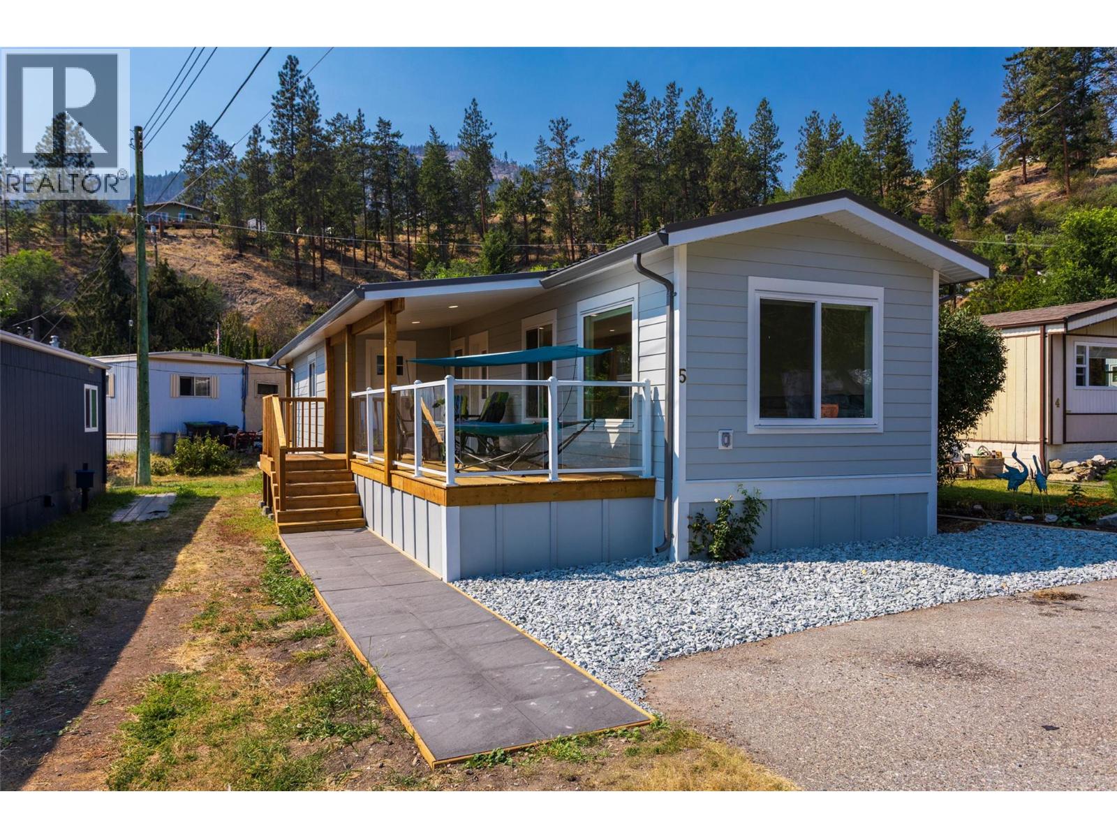 5 6711 Hwy 97 South Highway, Peachland