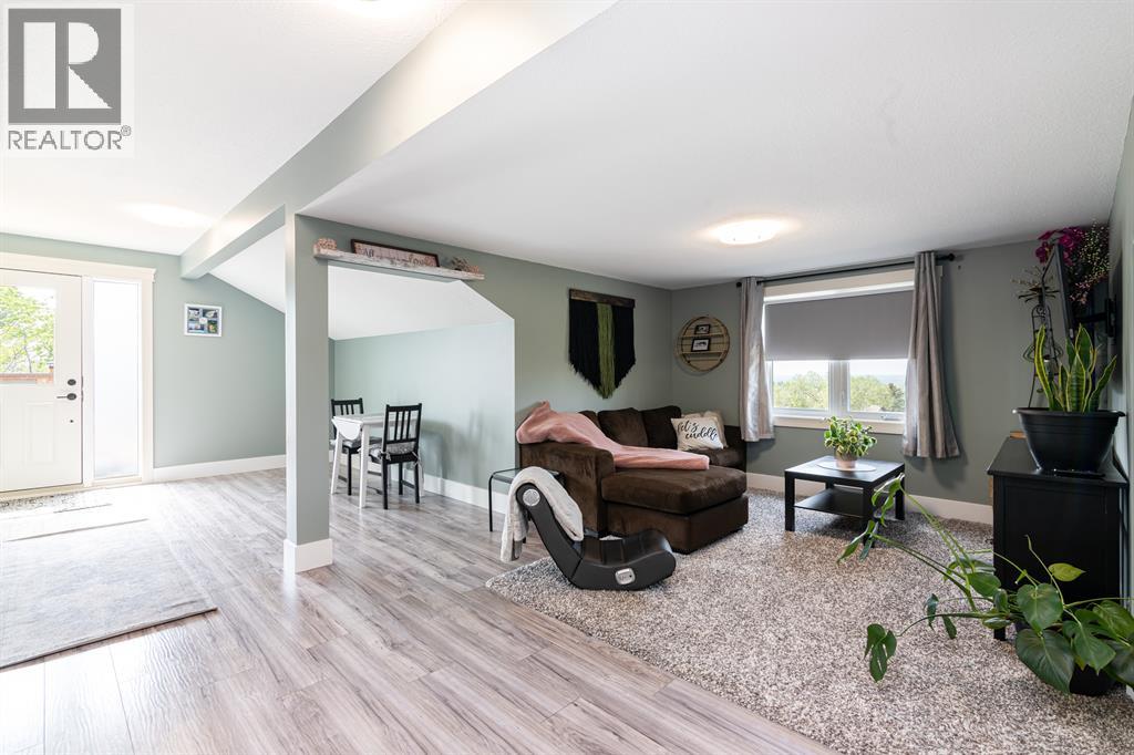 26534 Township Road 384, Rural Red Deer County