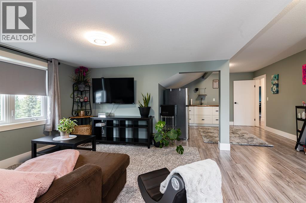 26534 Township Road 384, Rural Red Deer County