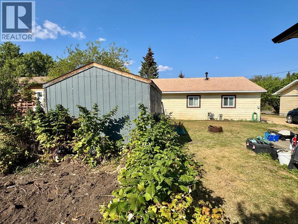 909 119 Avenue, Dawson Creek