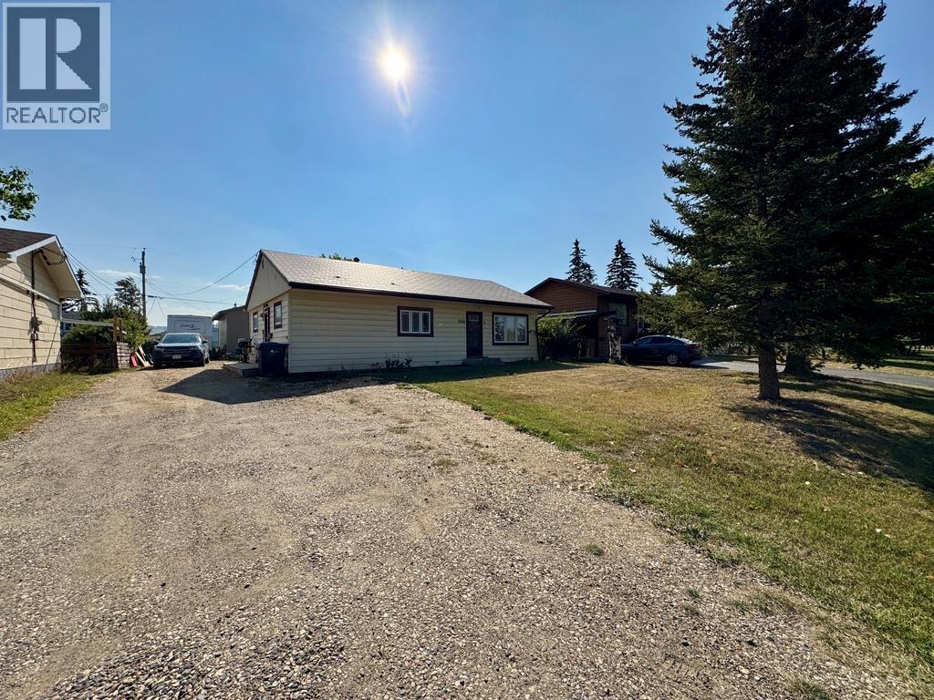 909 119 Avenue, Dawson Creek