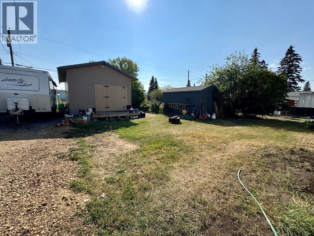 909 119 Avenue, Dawson Creek