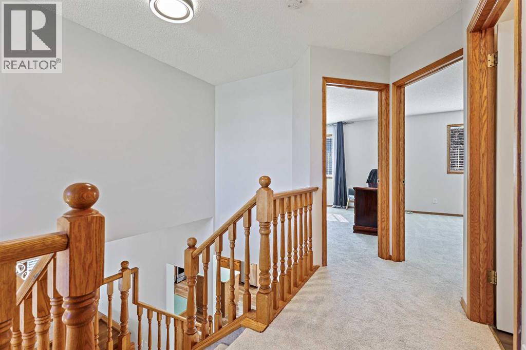 Single Family House for Sale in  Macewan Park View NW MacEwan Glen Calgary 